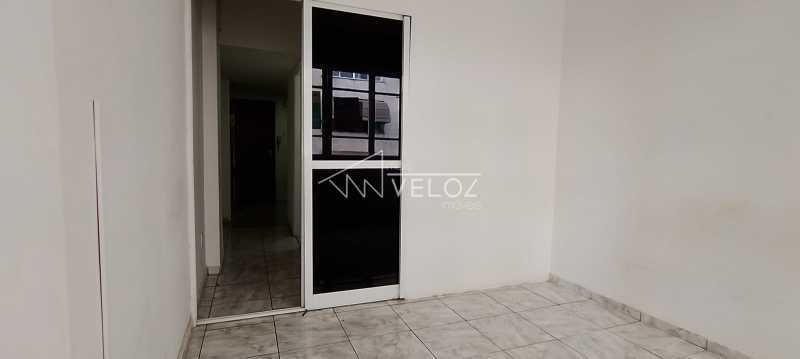 Apartamento, 1 quarto, 33 m² - Foto 2