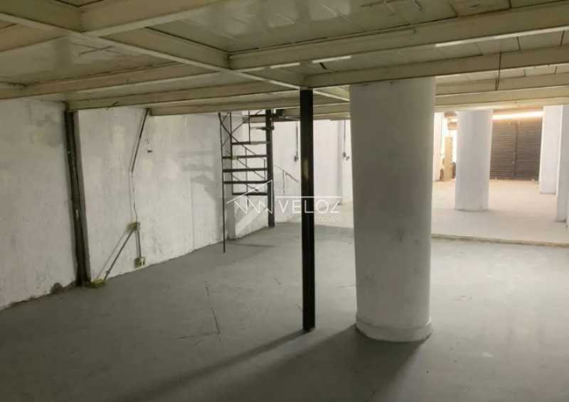 Apartamento, 1 quarto, 190 m² - Foto 10