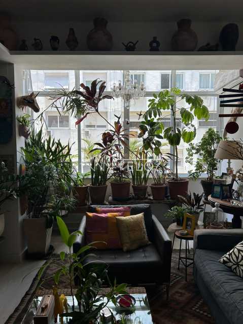 Apartamento, 3 quartos, 120 m² - Foto 2