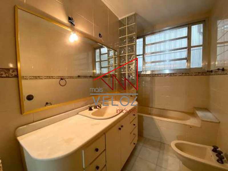 Apartamento à venda com 4 quartos, 300m² - Foto 17