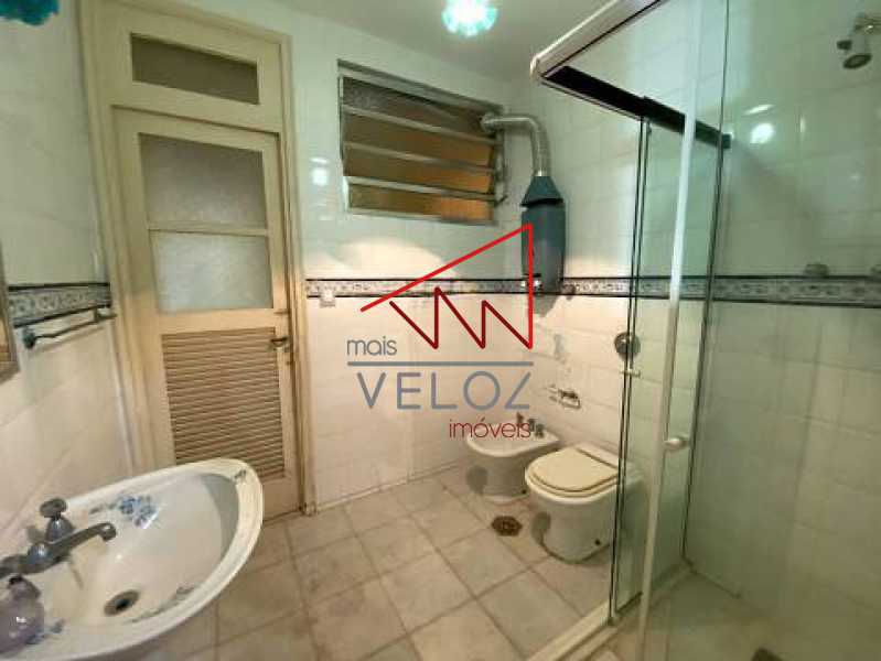 Apartamento à venda com 4 quartos, 300m² - Foto 14