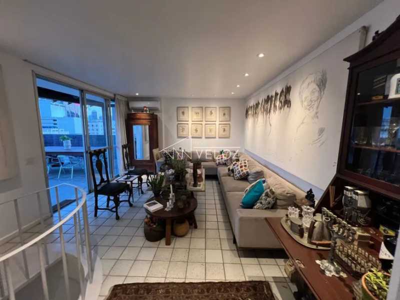 Cobertura, 3 quartos, 209 m² - Foto 8