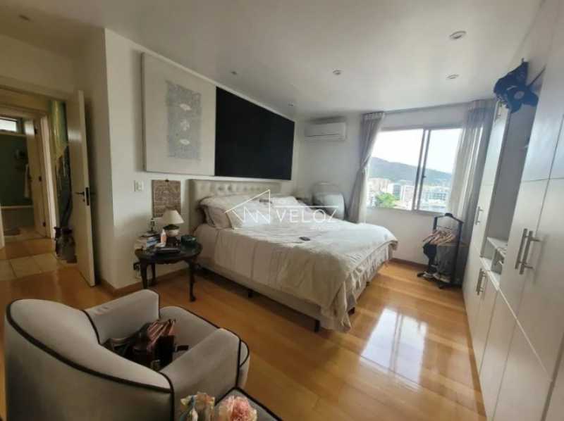 Cobertura, 3 quartos, 209 m² - Foto 12