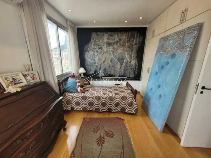 Cobertura, 3 quartos, 209 m² - Foto 13