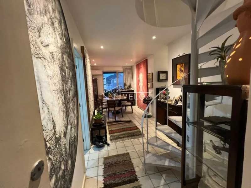 Cobertura, 3 quartos, 209 m² - Foto 11