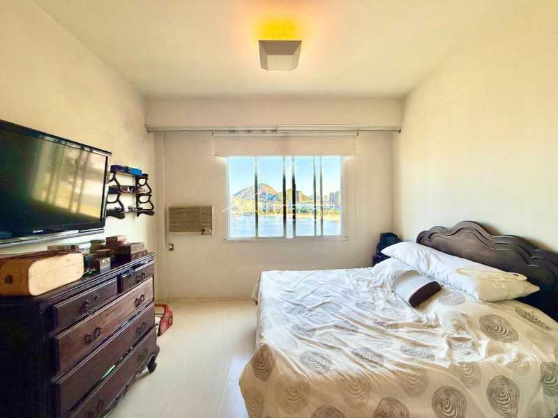 Apartamento, 4 quartos, 240 m² - Foto 8