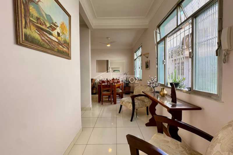 Apartamento, 3 quartos, 140 m² - Foto 2