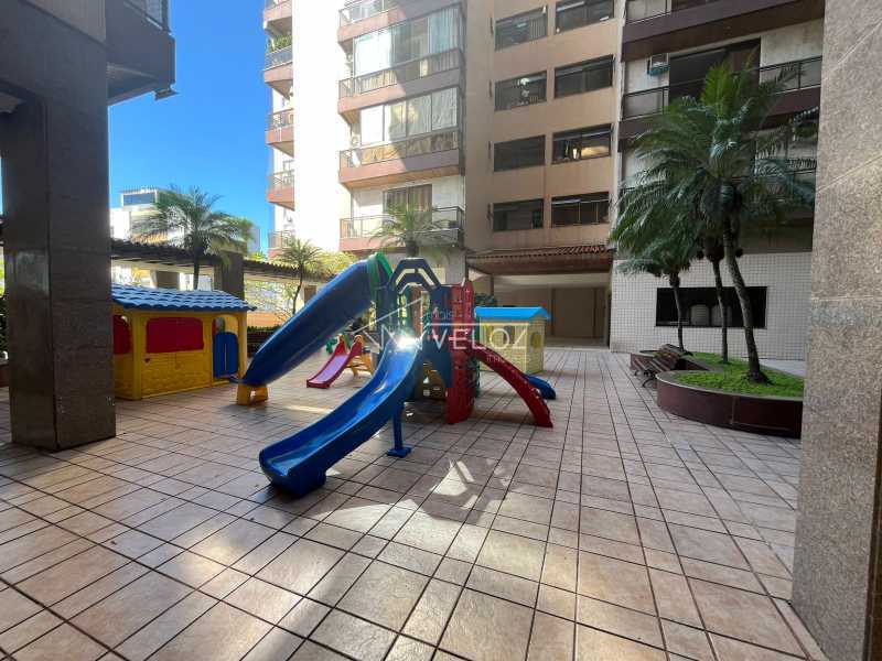 Apartamento, 3 quartos, 133 m² - Foto 2