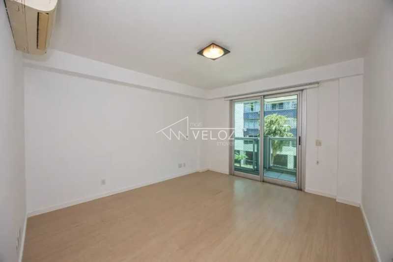 Apartamento, 4 quartos, 225 m² - Foto 1
