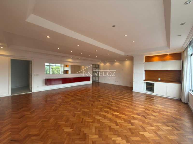 Apartamento, 3 quartos, 216 m² - Foto 23