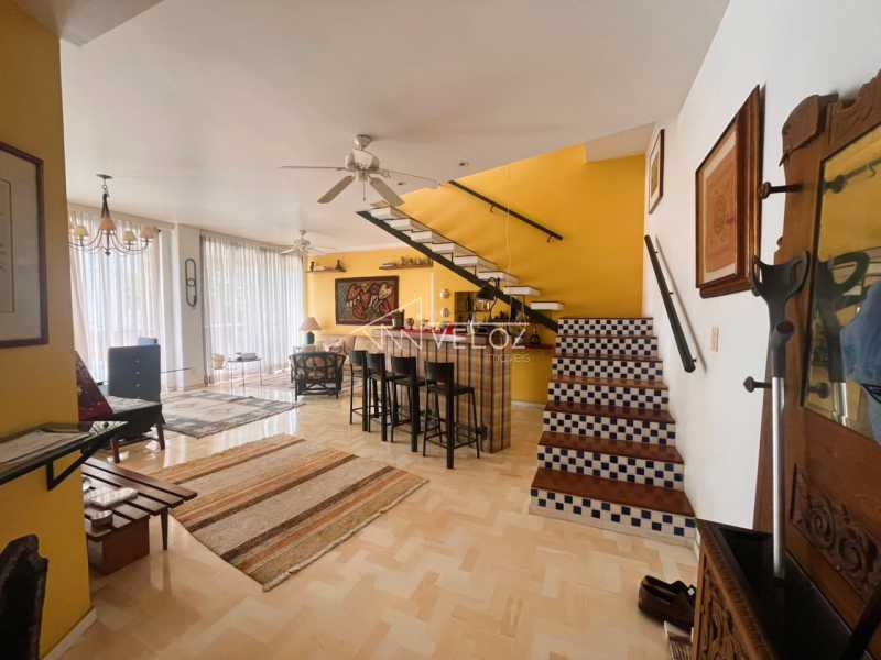 Apartamento, 3 quartos, 224 m² - Foto 3