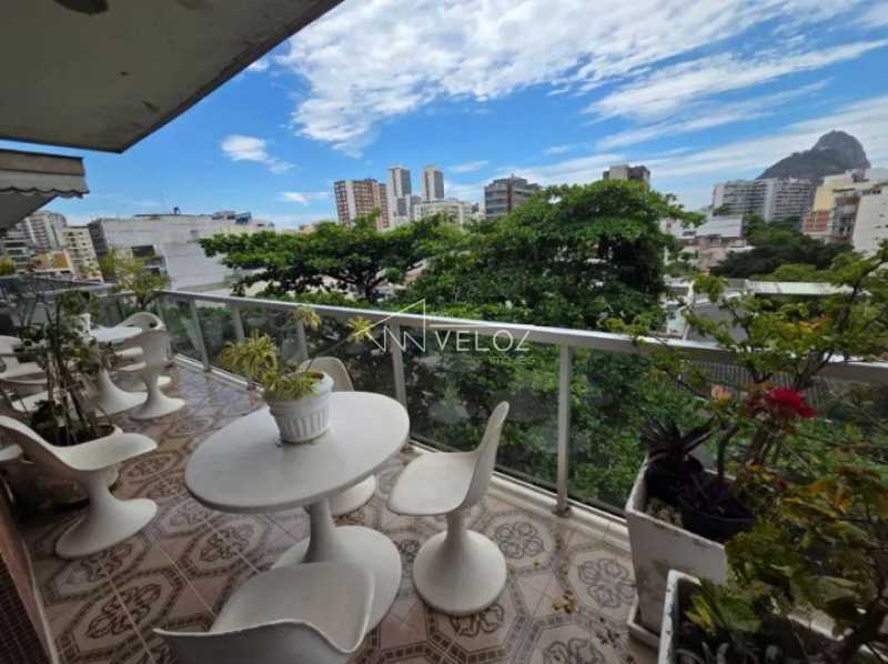 Apartamento, 3 quartos, 130 m² - Foto 3