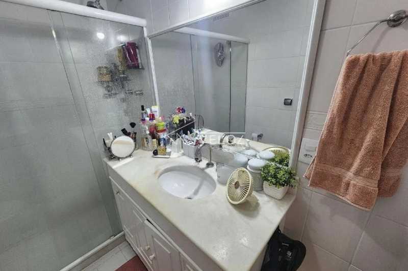 Apartamento, 3 quartos, 123 m² - Foto 2