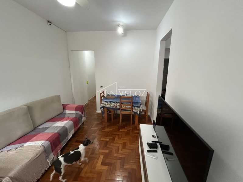 Apartamento, 2 quartos, 68 m² - Foto 2