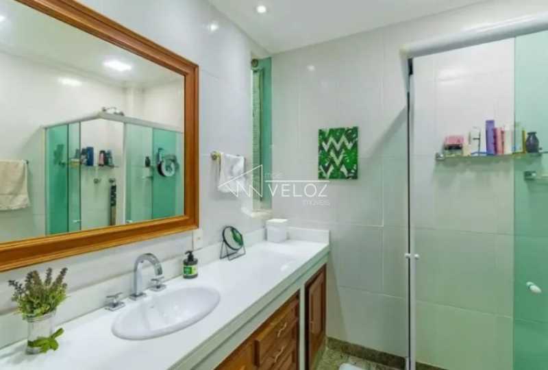 Apartamento, 3 quartos, 236 m² - Foto 1