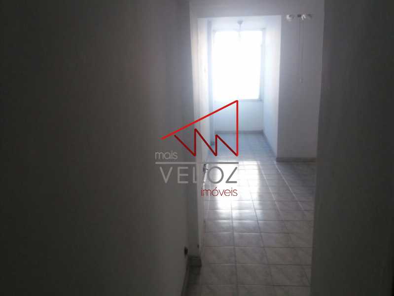 Apartamento à venda com 1 quarto, 45m² - Foto 5