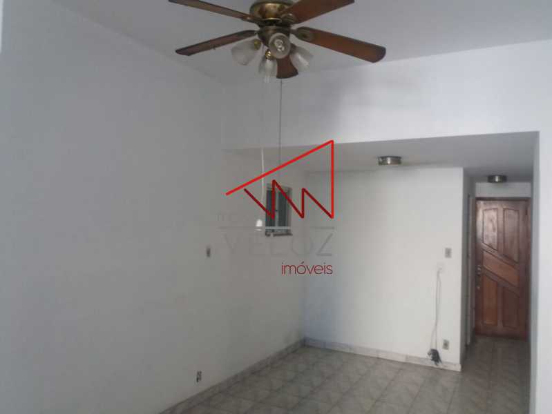 Apartamento à venda com 1 quarto, 45m² - Foto 10