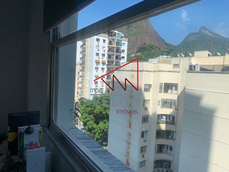 Apartamento à venda com 3 quartos, 132m² - Foto 1