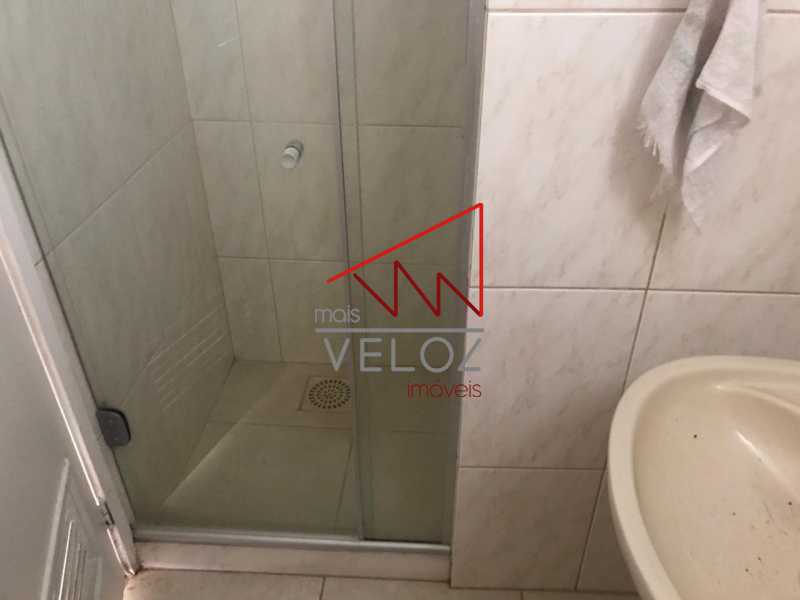 Apartamento à venda com 2 quartos, 75m² - Foto 13