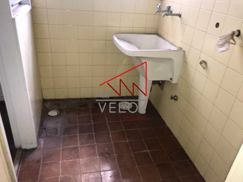 Apartamento à venda com 2 quartos, 75m² - Foto 21