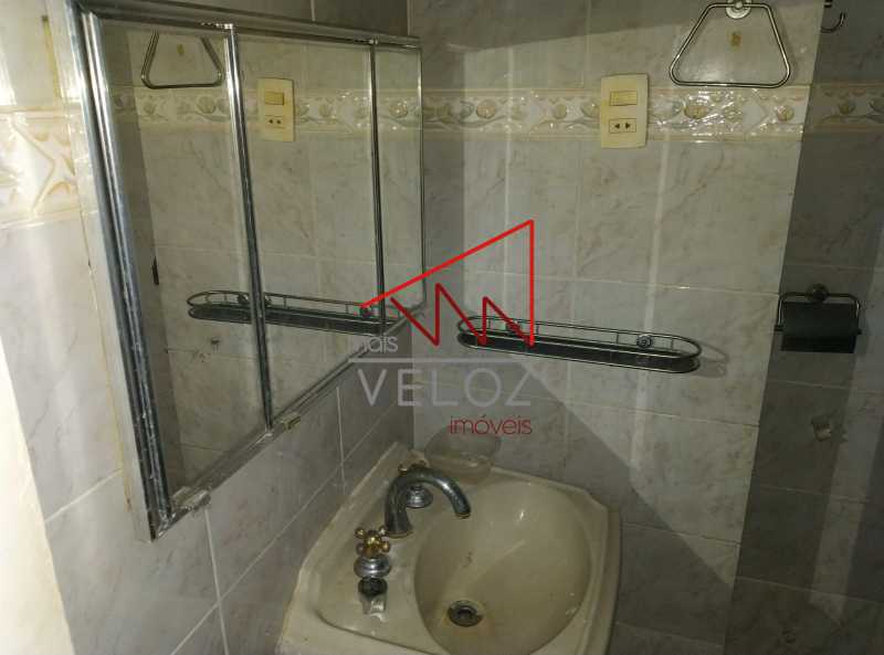 Apartamento à venda com 2 quartos, 64m² - Foto 20