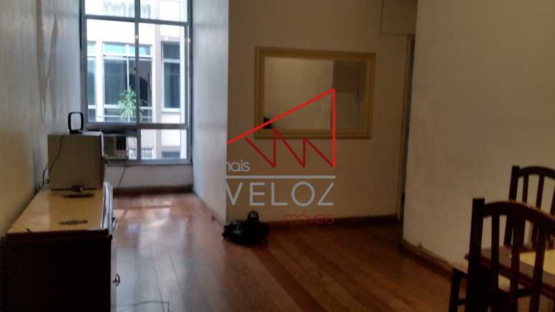 Apartamento à venda com 2 quartos, 64m² - Foto 1