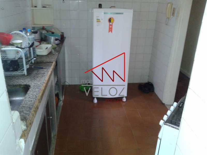 Apartamento à venda com 1 quarto, 43m² - Foto 9