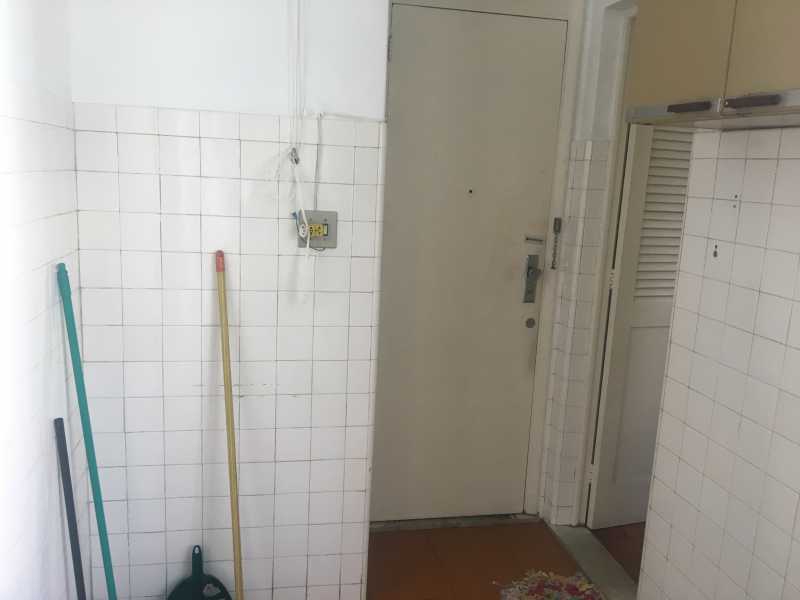 Apartamento à venda com 3 quartos, 120m² - Foto 27