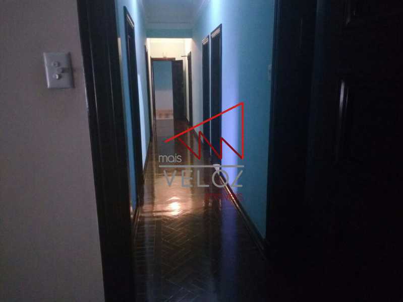 Apartamento à venda com 5 quartos, 260m² - Foto 10