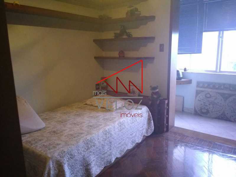 Apartamento à venda com 5 quartos, 260m² - Foto 19