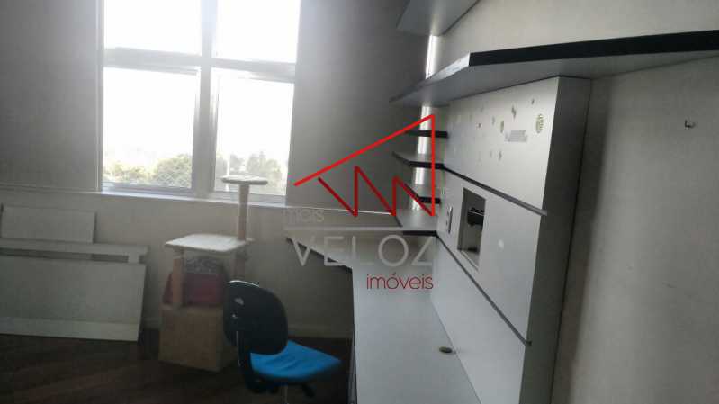 Apartamento à venda com 3 quartos, 160m² - Foto 5