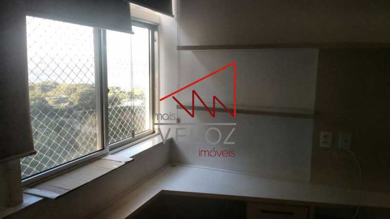 Apartamento à venda com 3 quartos, 160m² - Foto 7