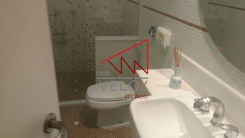 Apartamento à venda com 3 quartos, 160m² - Foto 13