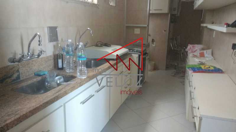 Apartamento à venda com 3 quartos, 160m² - Foto 25