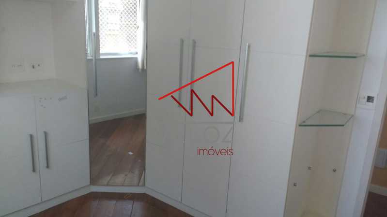 Apartamento à venda com 3 quartos, 160m² - Foto 26