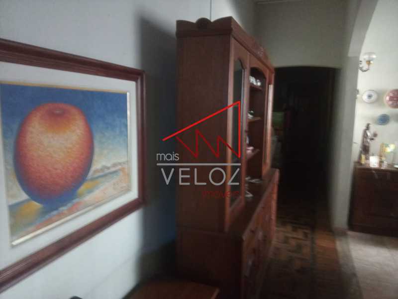 Apartamento à venda com 3 quartos, 173m² - Foto 6