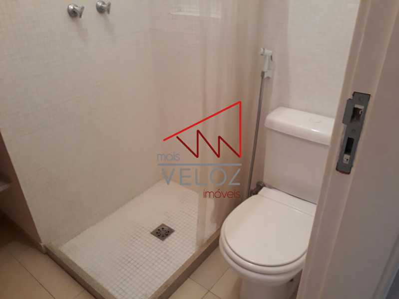 Apartamento à venda com 2 quartos, 60m² - Foto 19