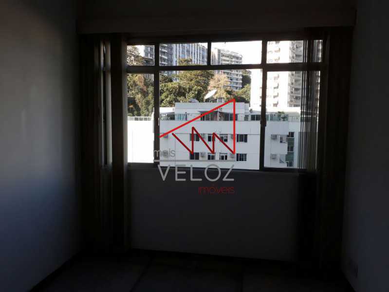 Apartamento à venda com 2 quartos, 60m² - Foto 8