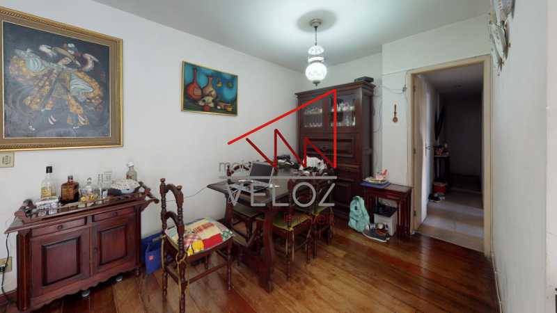 Apartamento à venda com 3 quartos, 130m² - Foto 3