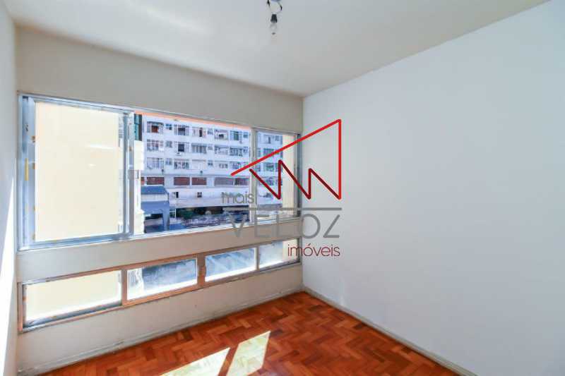 Apartamento à venda com 2 quartos, 70m² - Foto 7