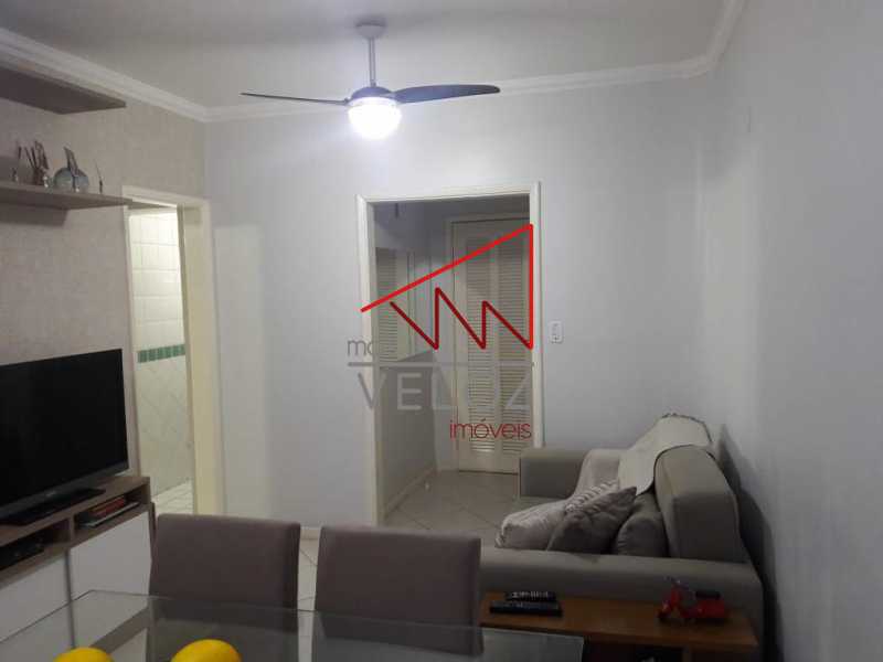 Apartamento à venda com 1 quarto, 45m² - Foto 4