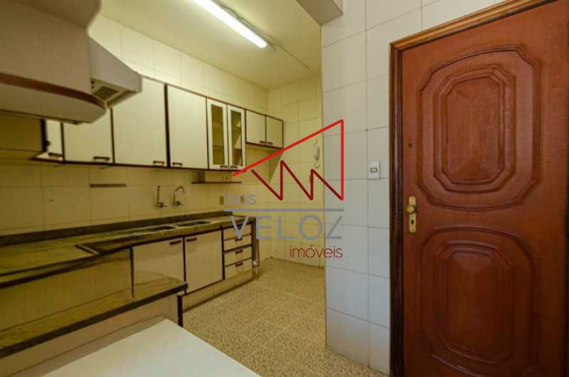 Apartamento à venda com 3 quartos, 105m² - Foto 18