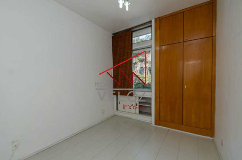 Apartamento à venda com 3 quartos, 105m² - Foto 9