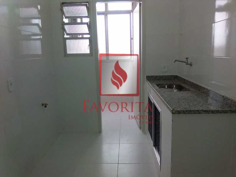 Apartamento à venda com 2 quartos, 75m² - Foto 12