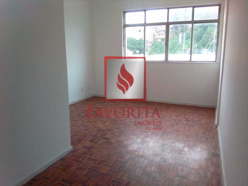 Apartamento à venda com 2 quartos, 75m² - Foto 1