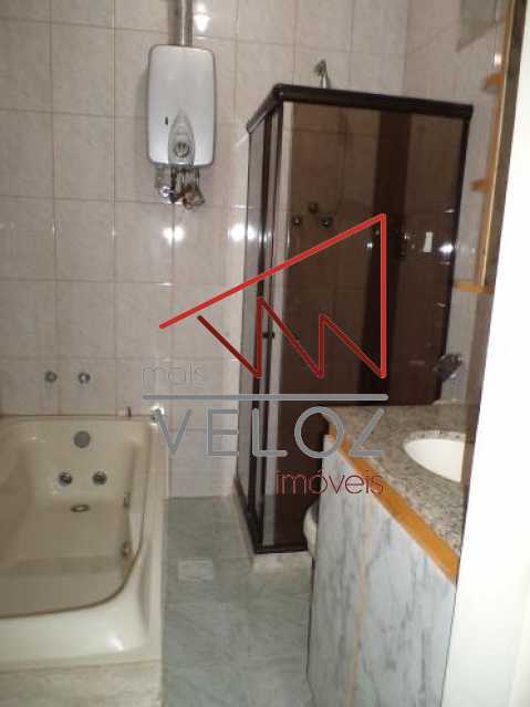 Apartamento à venda com 2 quartos, 76m² - Foto 12