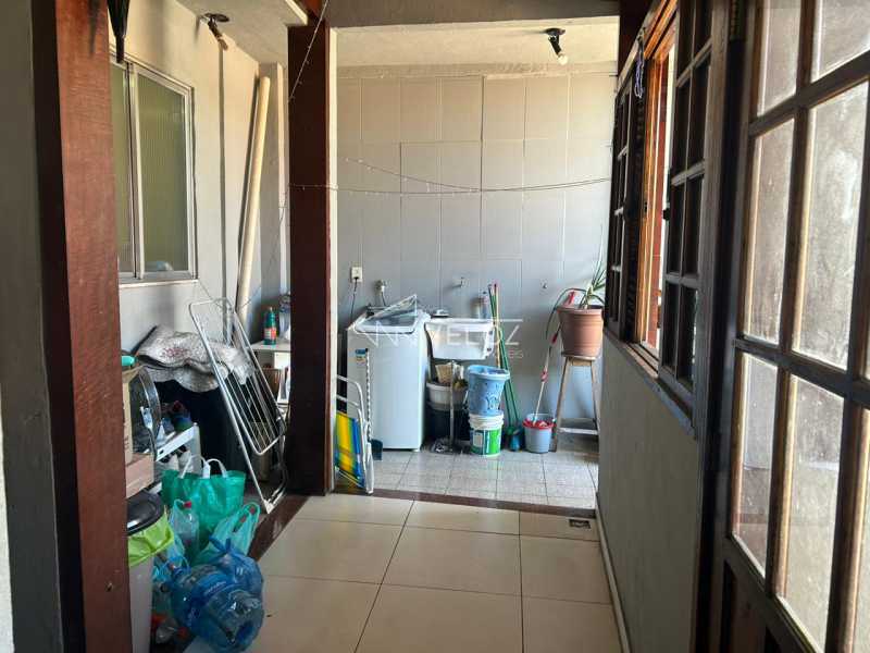 Casa à venda com 2 quartos, 122m² - Foto 15