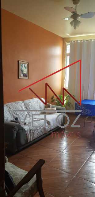 Apartamento à venda com 2 quartos, 85m² - Foto 2