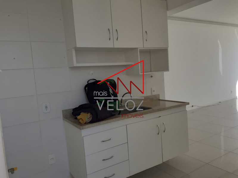 Apartamento à venda com 1 quarto, 70m² - Foto 13