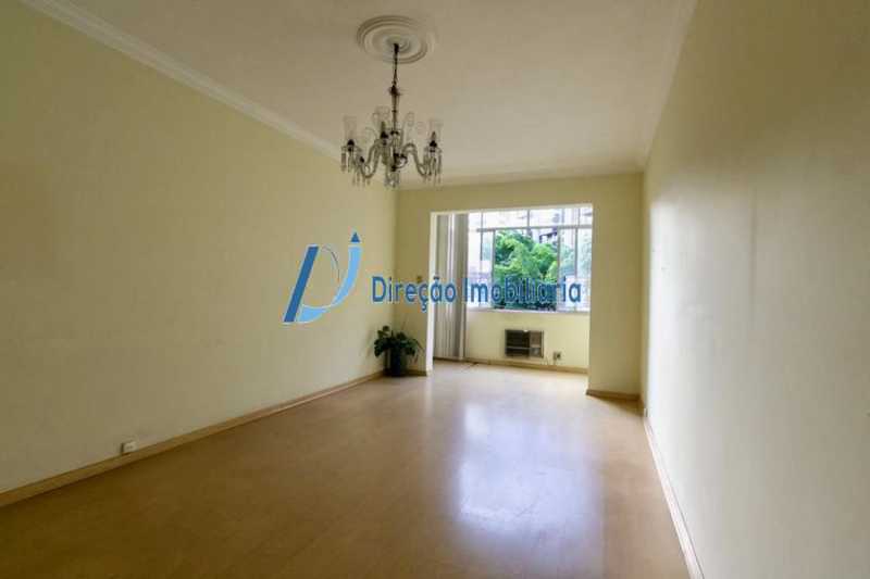 Apartamento à venda com 3 quartos, 144m² - Foto 3